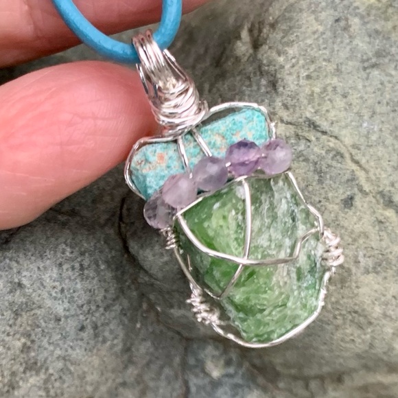 Turquoise, Chrome Tremolite & Fluorite Necklace - Picture 10 of 14